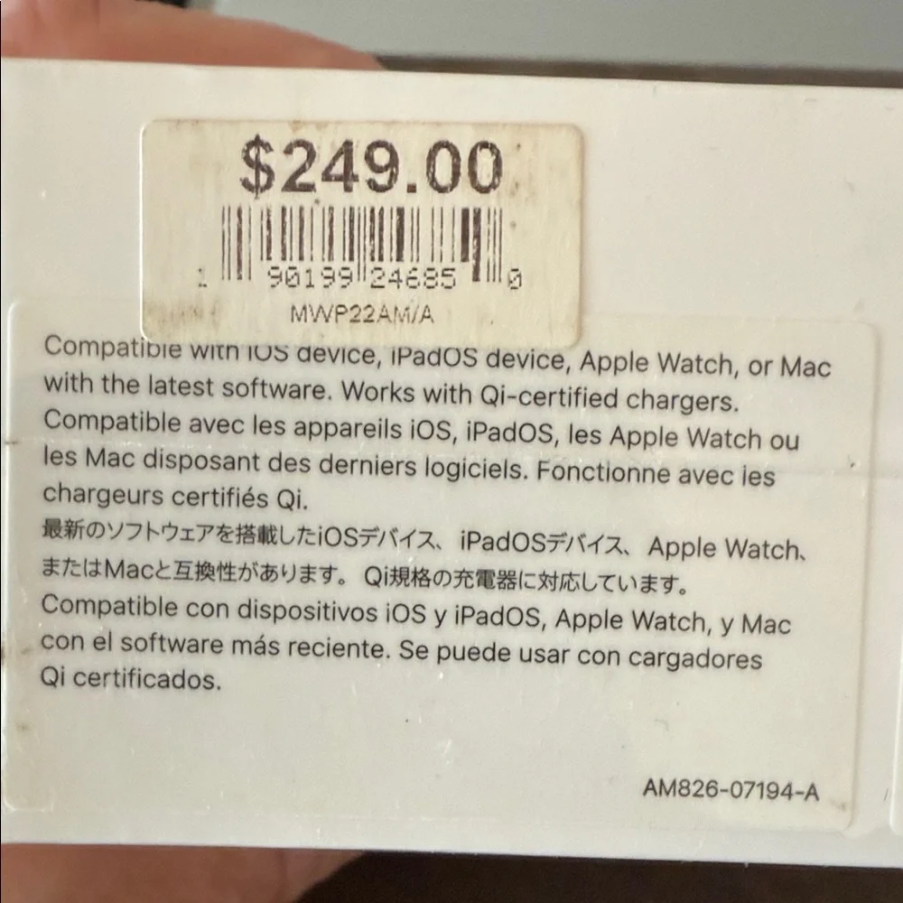 Apple White Wireless Earbuds